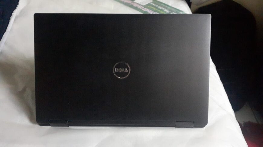 Dell Laptop XPS 13 9365 2 I