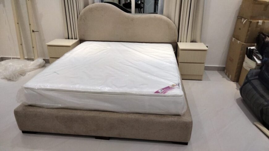 Bed with Mattress