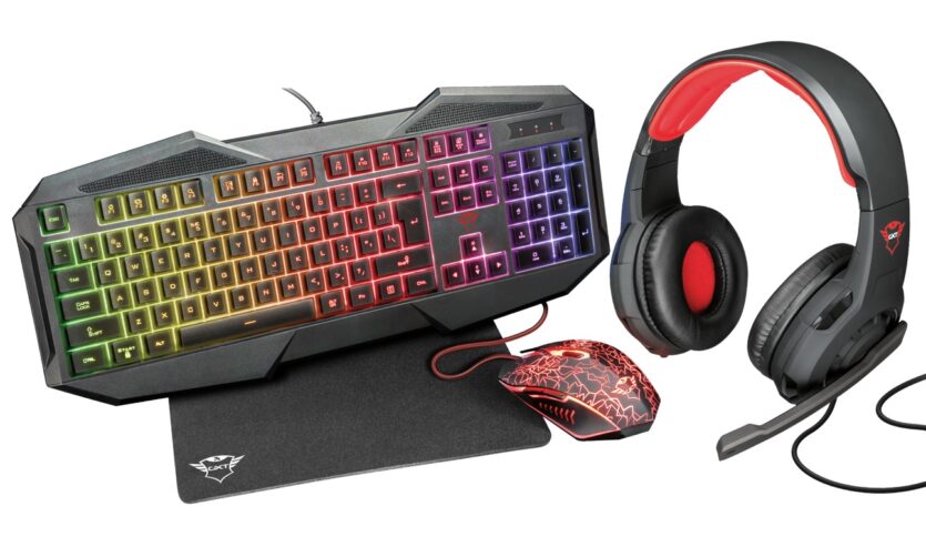 GAMING BUNDLE 4 in 1